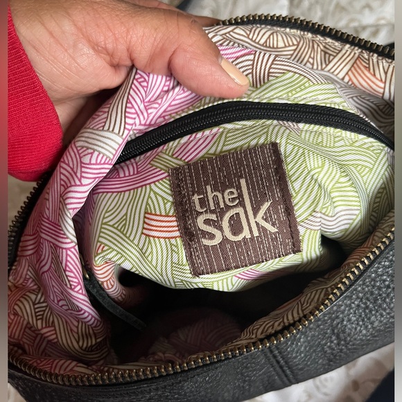 THE SAK Leather Crossbody Purse Black - Picture 5 of 5